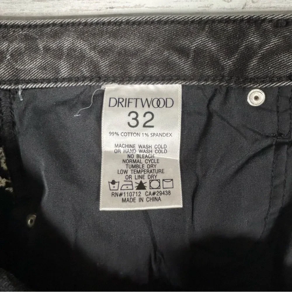 Driftwood Jeans Black Royce Clover Embroidered Button fly Raw Hem 32x26 NWT - Picture 10 of 10